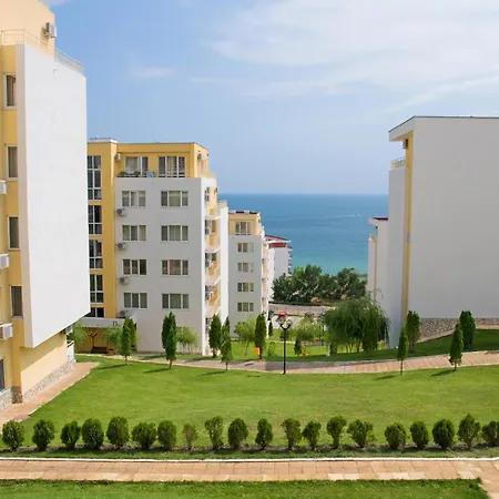 Apartman Deluxe In Crown And Imperial