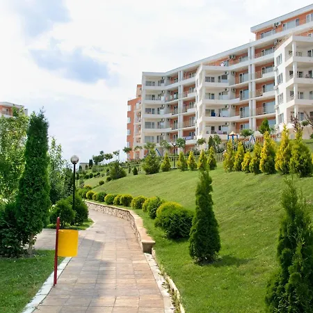 Apartman Deluxe In Crown And Imperial