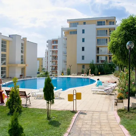 Apartman Deluxe In Crown And Imperial